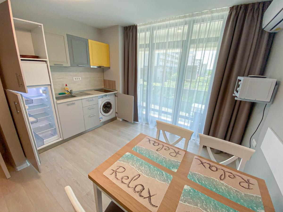 Aparthotel Nevada - Apartamente คอนสตันซา ภายนอก รูปภาพ